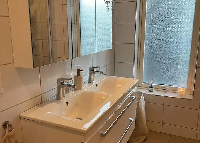 Semi-detached House With Lovely Views Of The Fjord Askøy